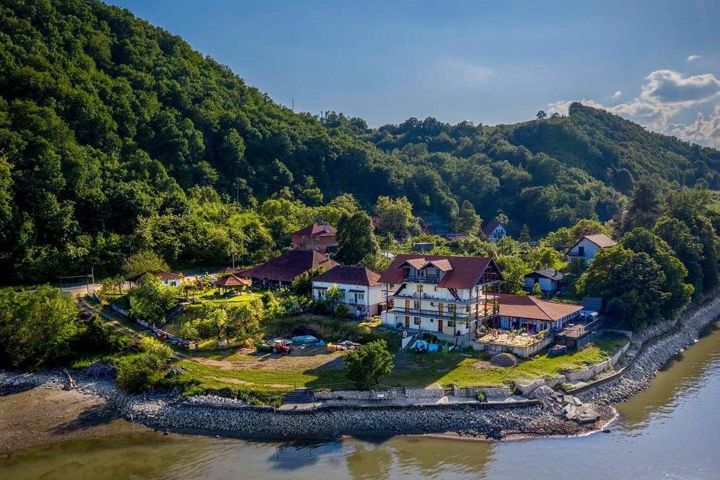 Apartmani ,,Car Trajan